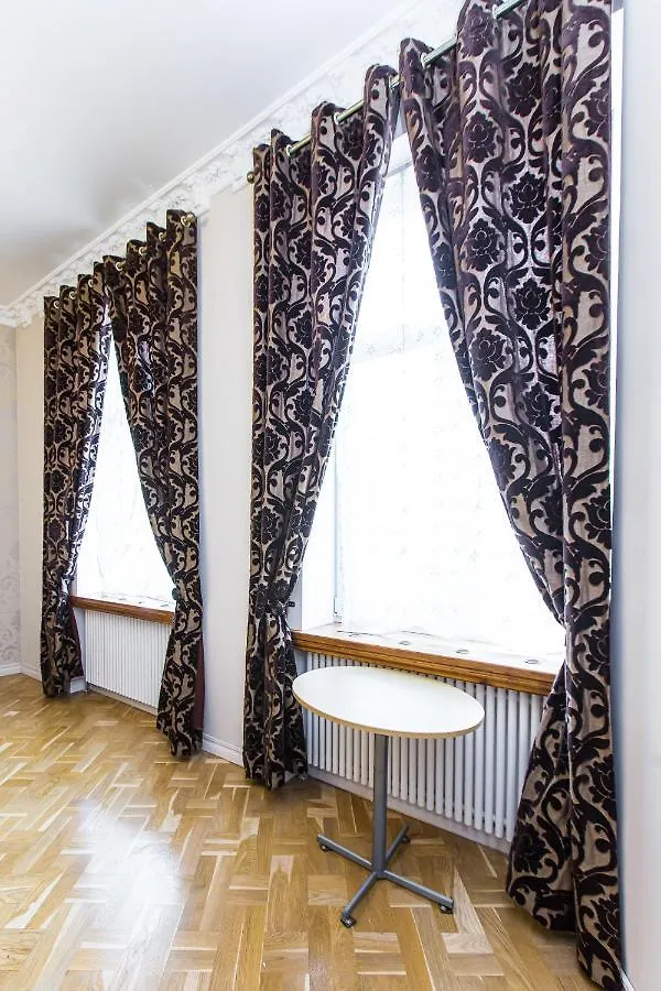 Австрійська Квартира В Центрі На Вулиці Михальчука 5 Lviv Apartment
