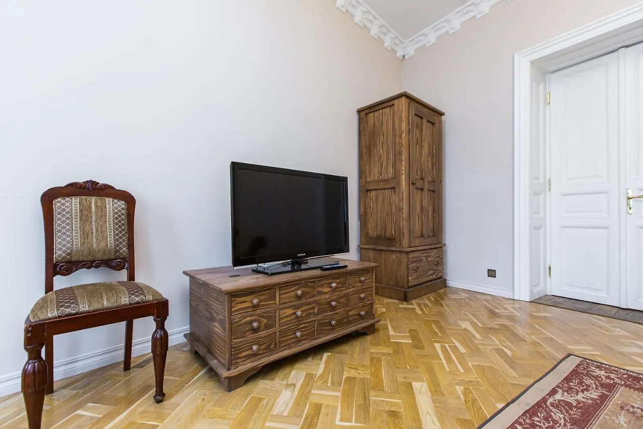 Apartment Австрійська Квартира В Центрі На Вулиці Михальчука 5 Lviv