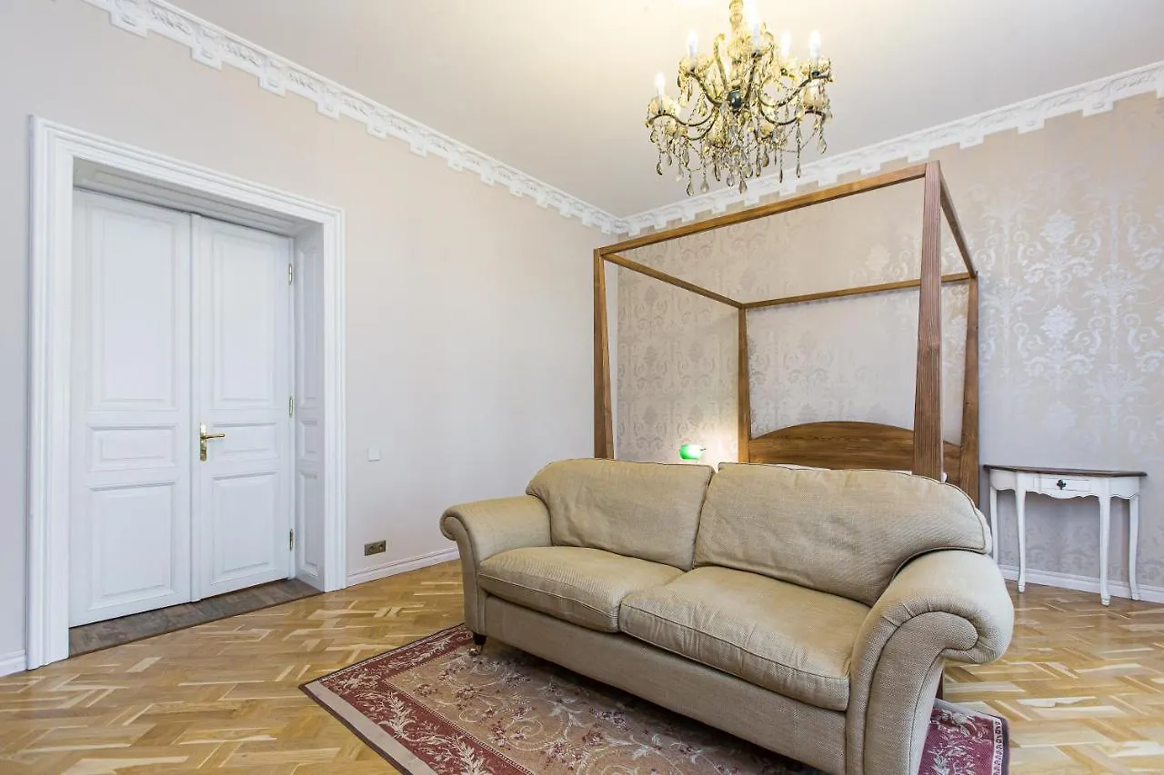Австрійська Квартира В Центрі На Вулиці Михальчука 5 Lviv Ukraine